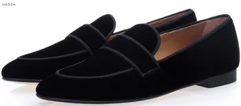 2019 Jaunu vīriešu kāzu sliņķis vīriešu ikdienas apavi norādīja toe mokasīni melnā samta Laivu apavu slīdēšanas par Smēķēšanas apavi